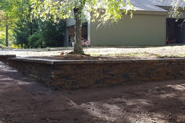 Segmental​ ​​retaining​ ​walls