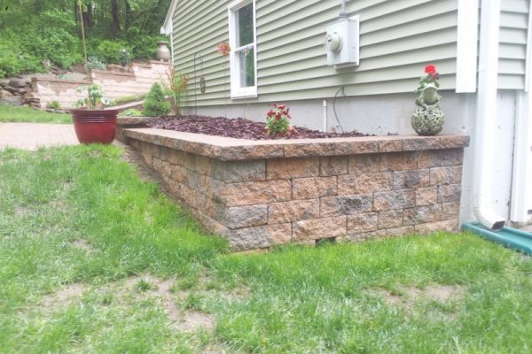 Retaining​ ​wall​​ ​repair