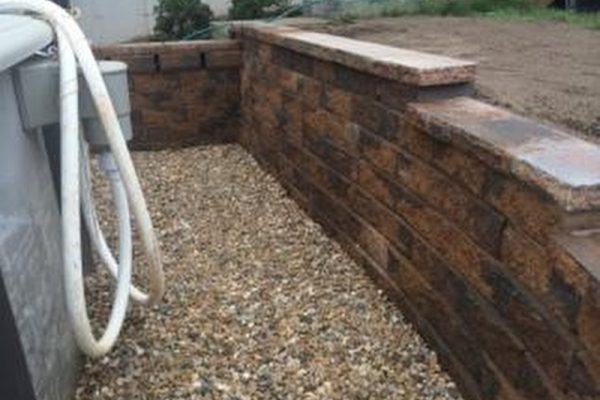 Segmental​ ​​retaining​ ​walls